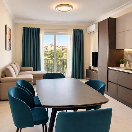 Apartment St Julians Waterfront 3 Bedroom With Seaview San Ġiljan